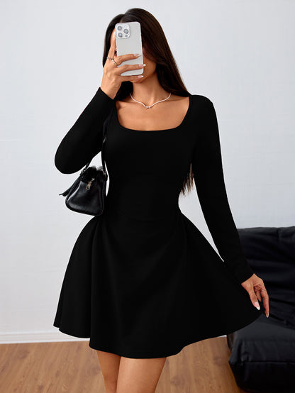 Burgundy Square Neck Knit Dress for Women, Elegant Long Sleeve Mini Dress with Waist Tucking A-Line