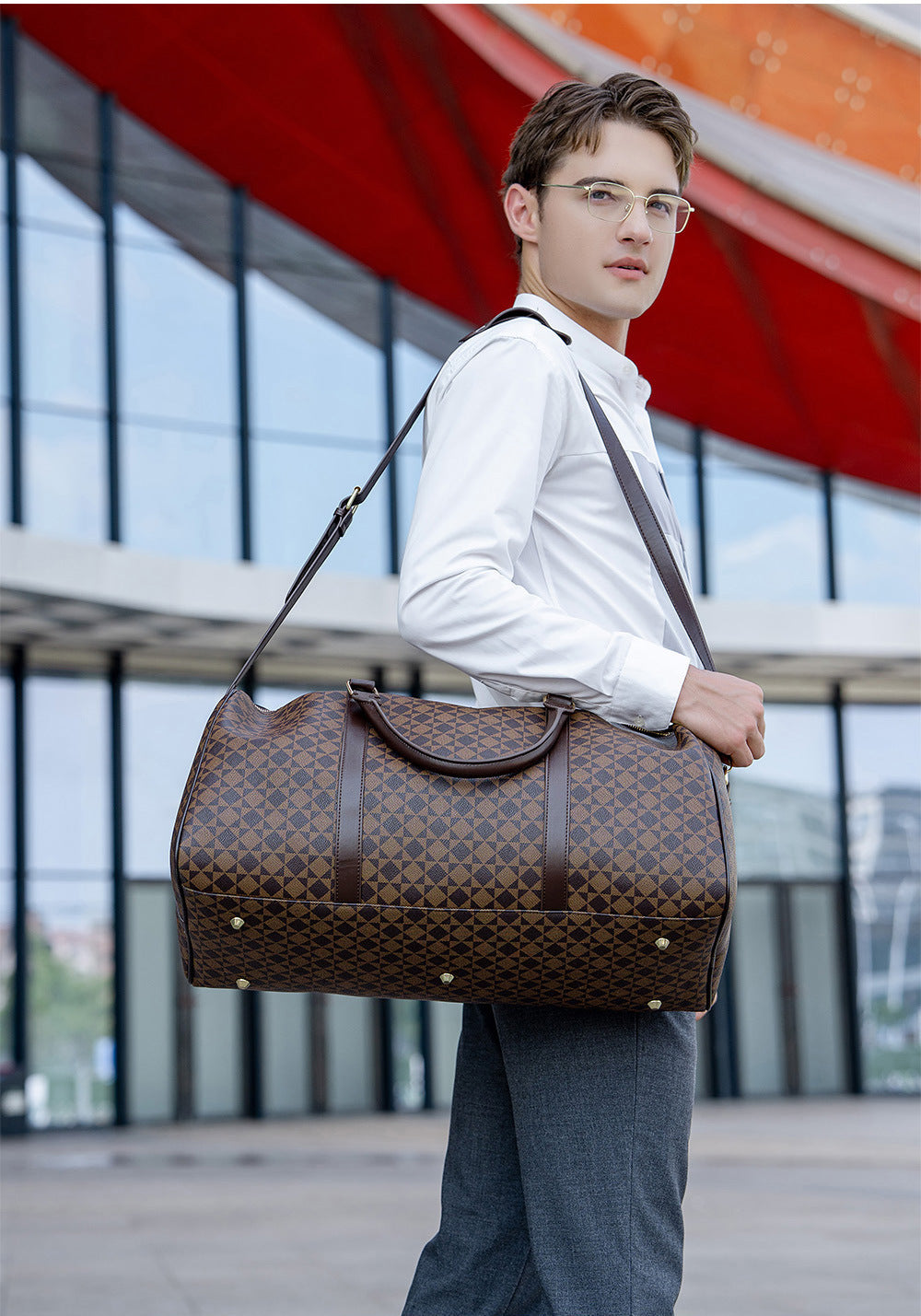 Retro Geometric Print Travel Bag - Large Waterproof PVC Tote with Foldable Design, Unisex Weekender Duffle for Men and Women with Detachable Chain