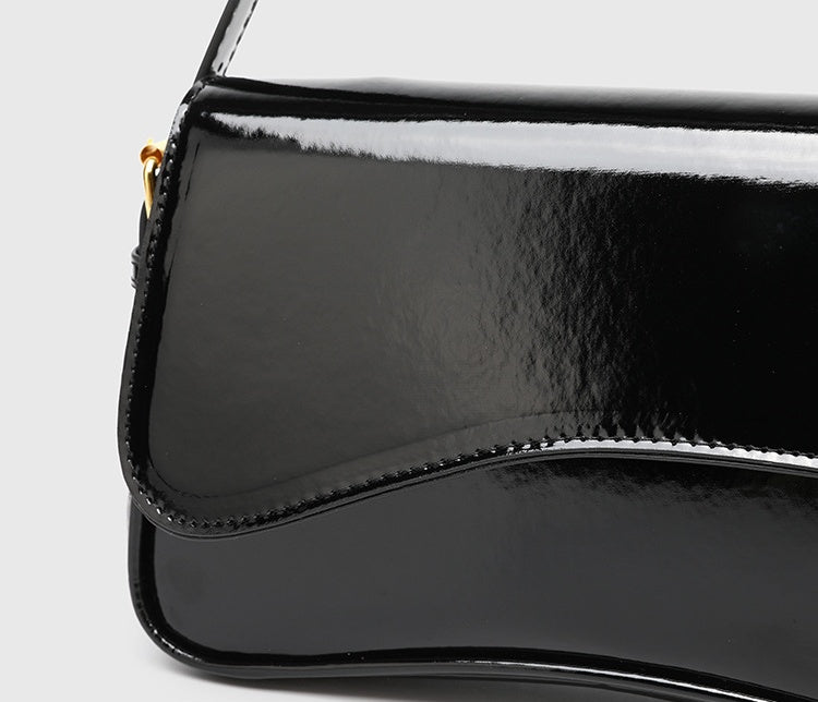 Flap Closure Shoulder Bag - PU Simple Women's Horizontal Square Purse, Underarm Crossbody Bag with 2 Detachable Straps