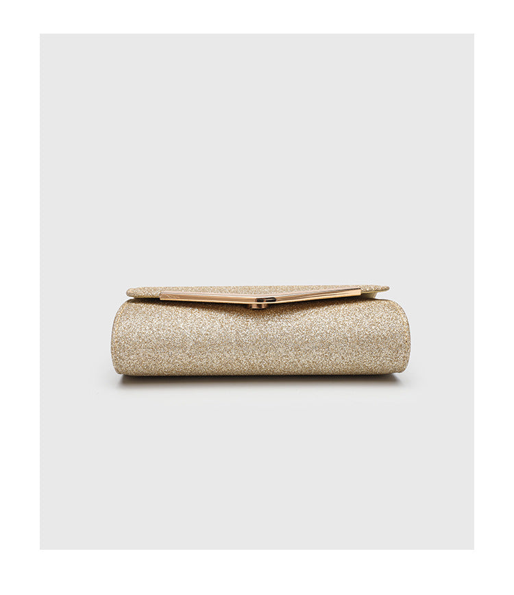 Vintage Clutch Bag with Metal V Charm - Magnetic Closure Evening Purse, Minimalist Chain Strap Party Bag in Structured PU