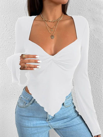 V-Neck Vacation Knit Top for Women, Bell Sleeve Asymmetric Hem T-Shirt with Waist Tucking Design