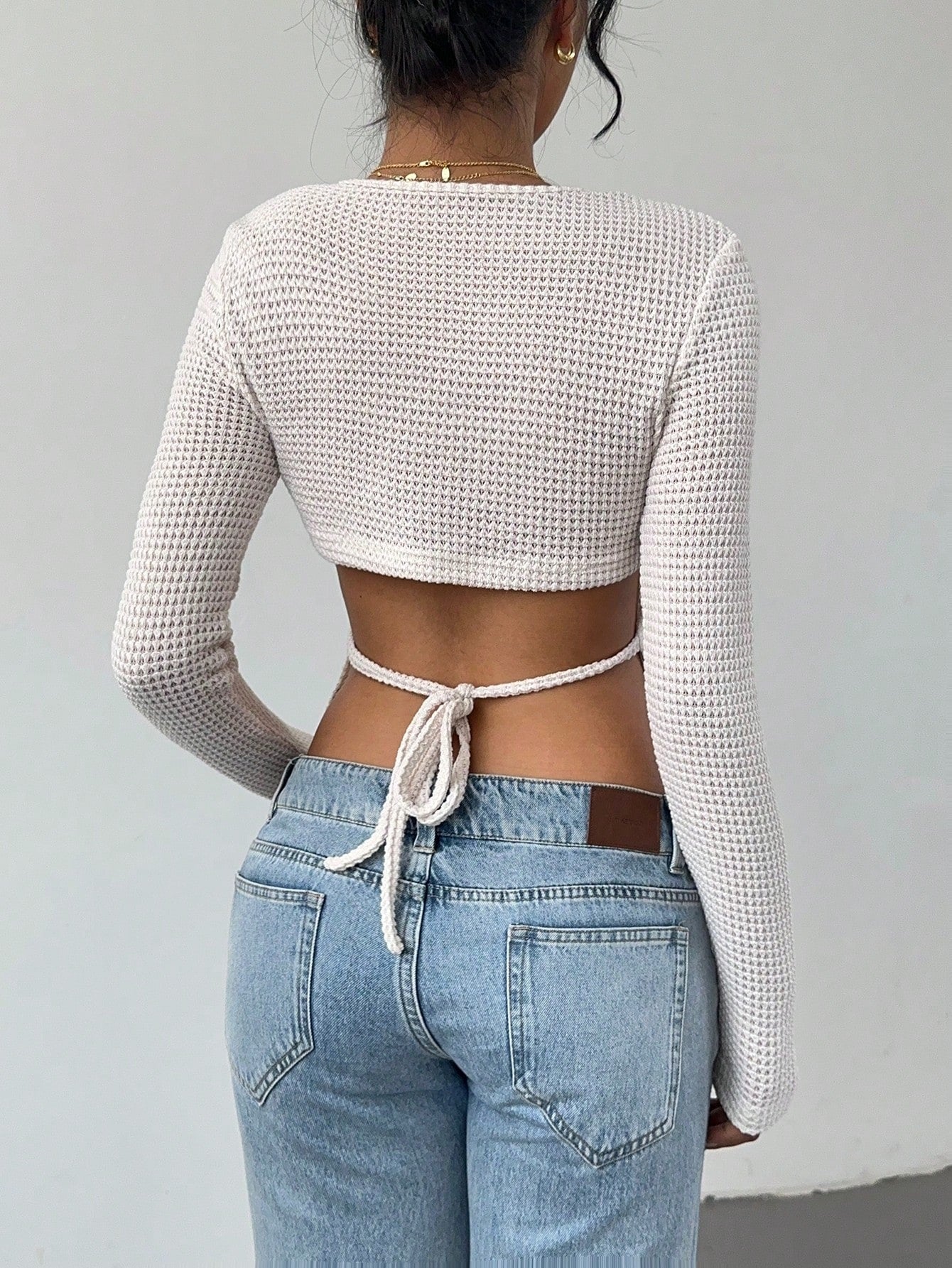 Cut-Out Back Tie Waist Top for Women, Round Neck Slim Fit T Shirt Long Sleeve Blouse